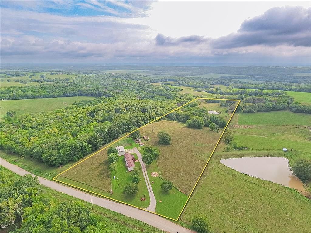 26382 242nd St, Gallatin, MO 64640 MLS 2448757 Zillow