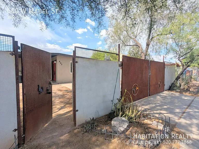 640 W Mabel St — Photo 22