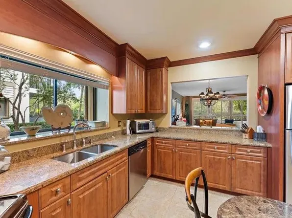 1143 Duncan Circle #101, Palm Beach Gardens, FL 33418