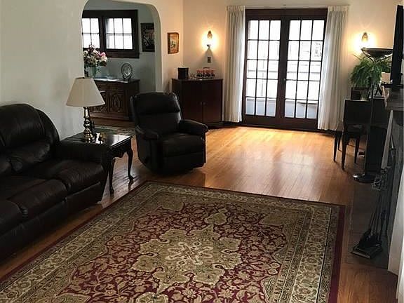 4th image of 110 Deerhurst Park Blvd