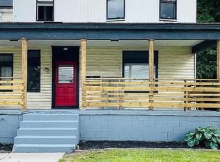 848 5th Ave APT 4, Coraopolis, PA 15108