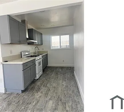 120 W 73rd St #1
