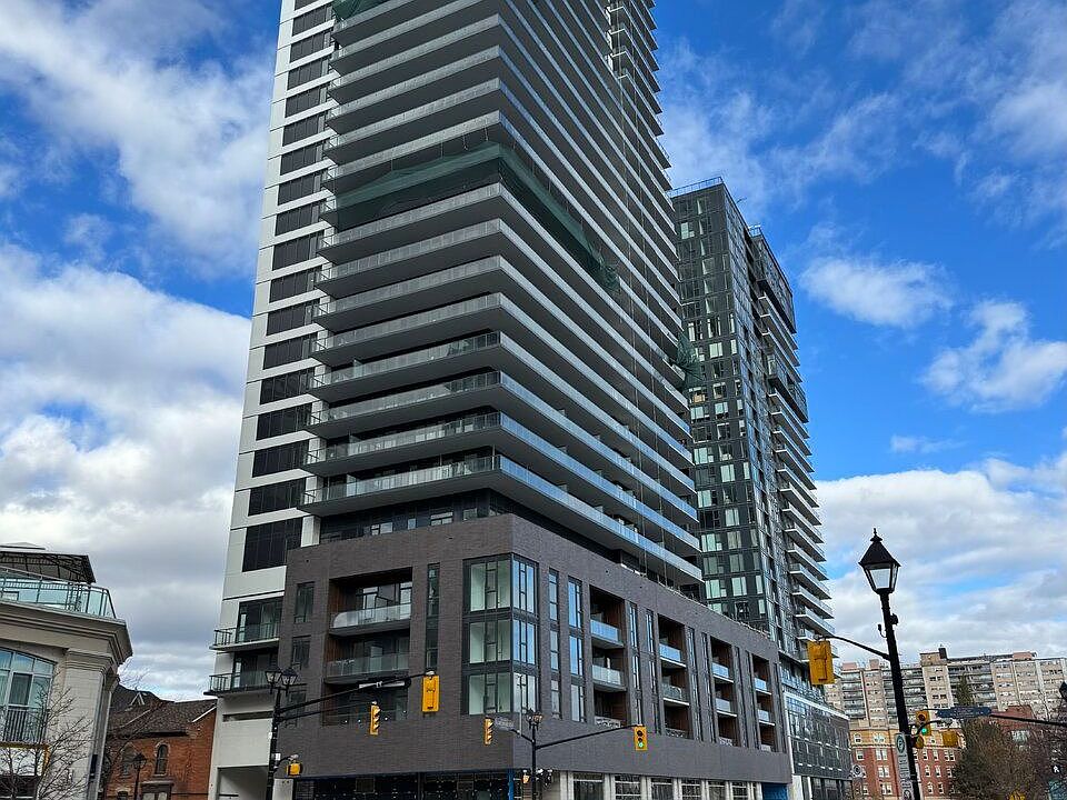 1st image of 2075 Lakeshore Rd #807