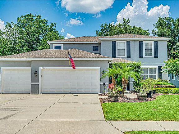 2nd image of 1906 Wind Meadows Dr