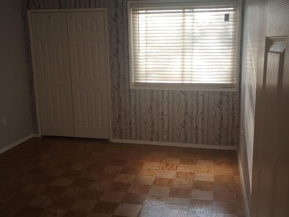 1st image of 7200 Donnell Pl APT C1