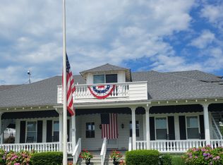 196 Ocean Ave, Rumson, NJ 07760