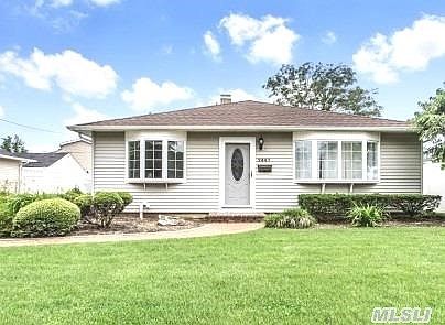 1st image of 2447 Willoughby Ave