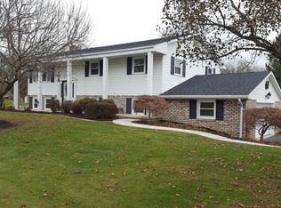 180 Windbriar Ln, Gettysburg, PA 17325