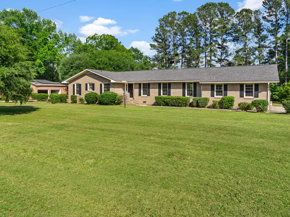392 Fanfare Ln, Orangeburg, SC 29118