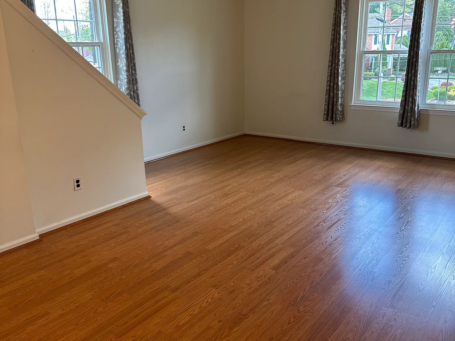 3 bed, 1434 sqft, $2,600 — Photo 2