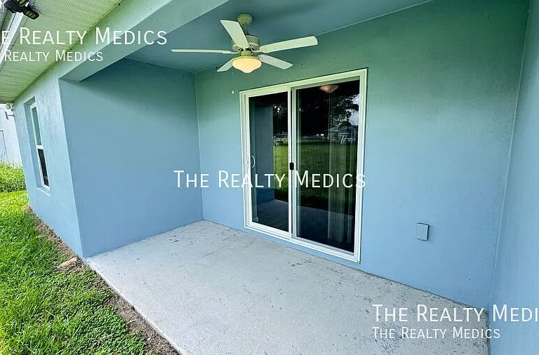 8219 Cozumel Ln — Photo 17