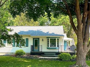207 2nd Ave S, Dakota City, IA 50529