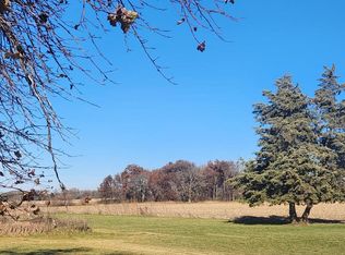 47W160 Welter Rd, Maple Park, IL 60151