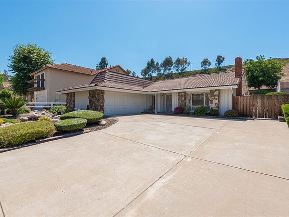 2nd image of 1550 Whitsett Dr