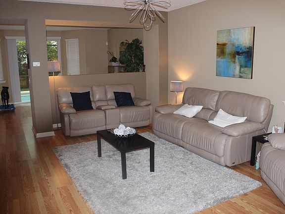 4th image of 713 Rembrandt Ave