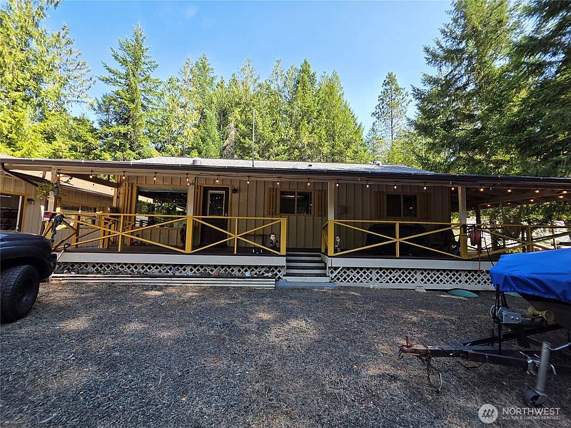 2nd image of 400 Seamount Drive