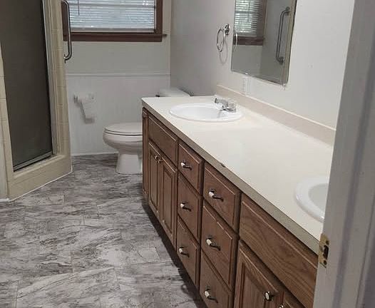 5th image of 201 Inwood Dr