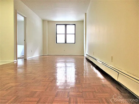 Rented by City Connections Realty | media 12