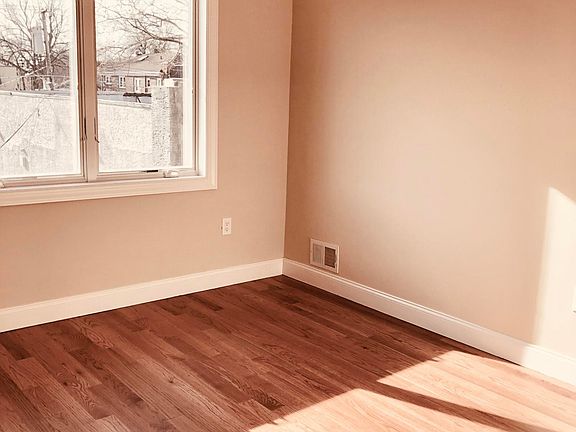 5th image of 112 Jacques Ave #2