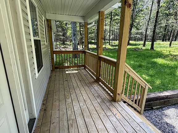 3rd image of 1011 Woodstock Rd