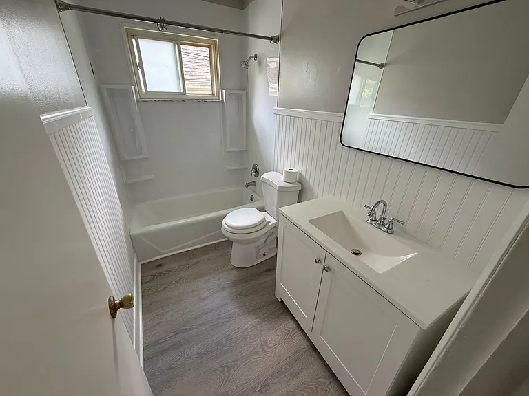 1791 Manchester Rd #1 — Photo 6