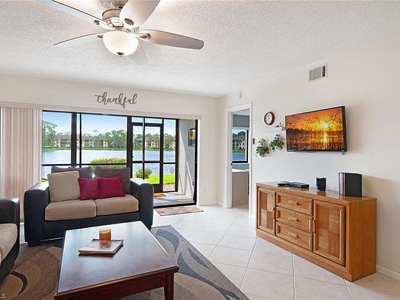 4th image of 5784 Deauville Cir APT B105