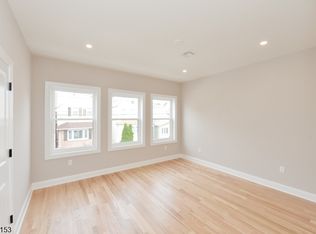 49 Center St, Clifton City, NJ 07011