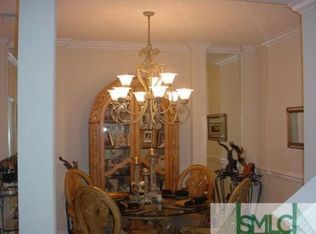 8 Falkland Ave, Savannah, GA 31407