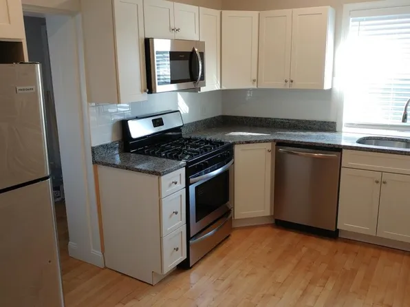 101 Waltham St APT 102, Watertown, MA 02472