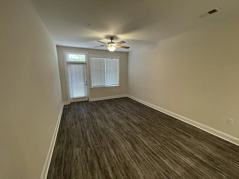 Marcom St Apartments — Photo 21
