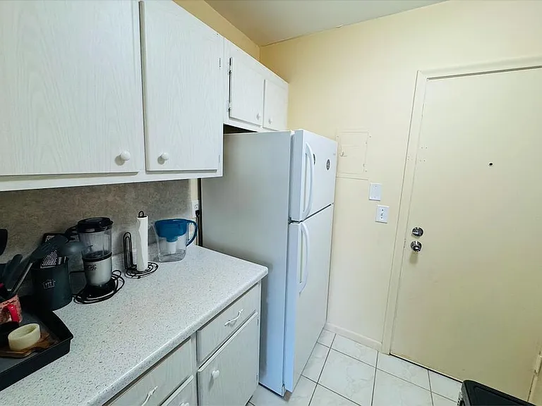 1851 NE 62nd St #507 — Photo 8
