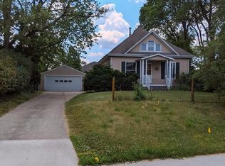 512 S 3rd St, Ames, IA 50010
