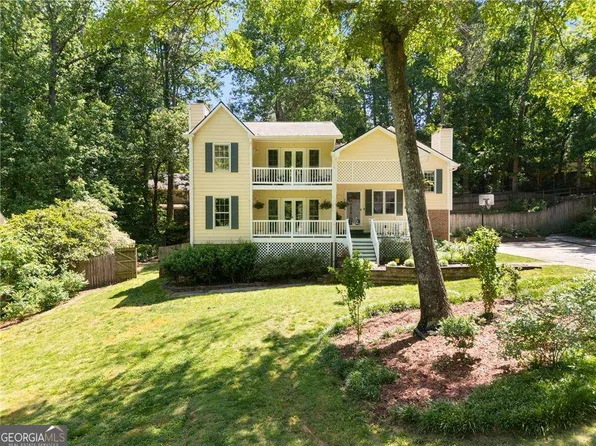 11675 Highland Colony Dr, Roswell, GA 30075
