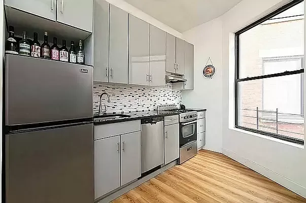 Rented by Living New York | media 14