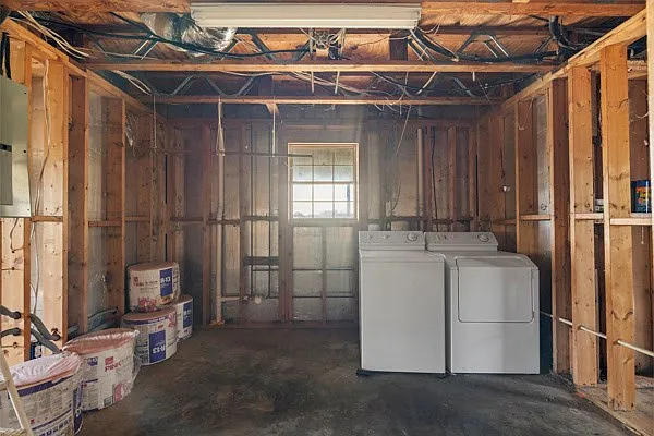 1150 Lee Road 250 — Photo 23