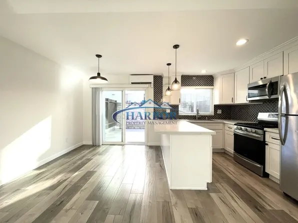 677 W 39th St #B, San Pedro, CA 90731