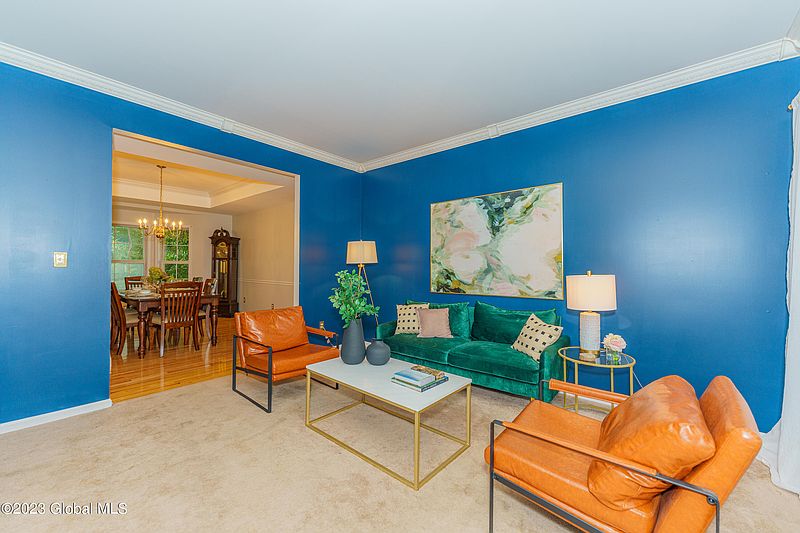 5th image of 810 Al Constantino Drive