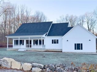 547 Lebanon Ave, Colchester, CT 06415