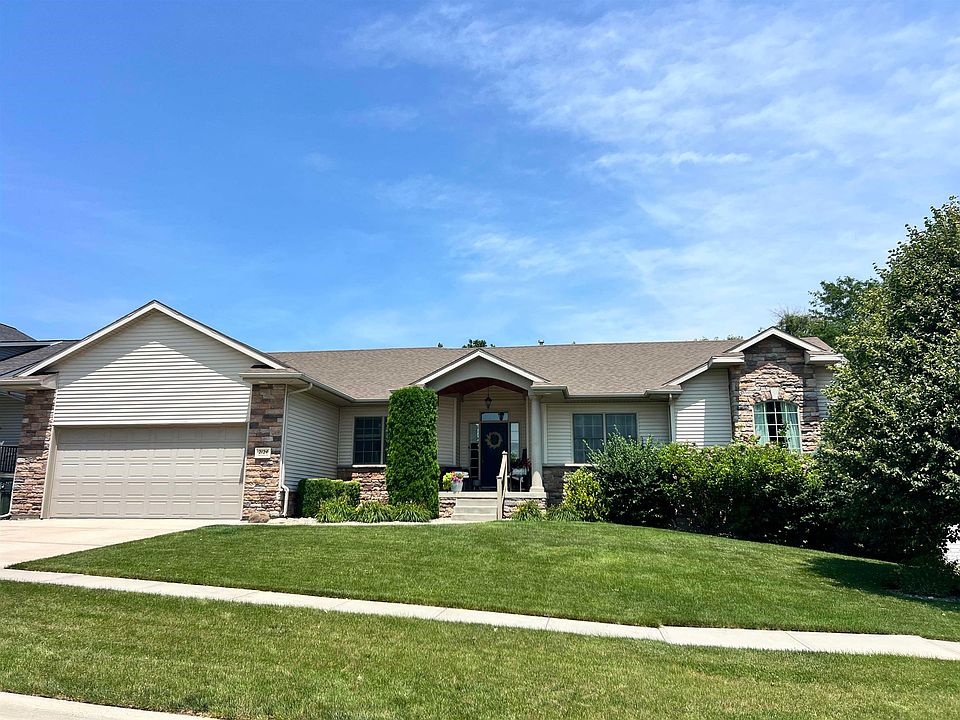 1st image of 2124 Sheridan Dr
