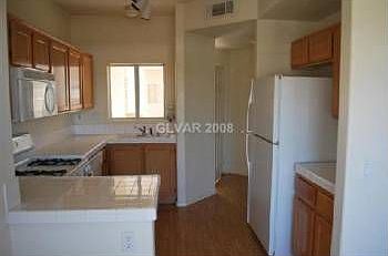 4th image of 2117 Echo Bay St Unit 101