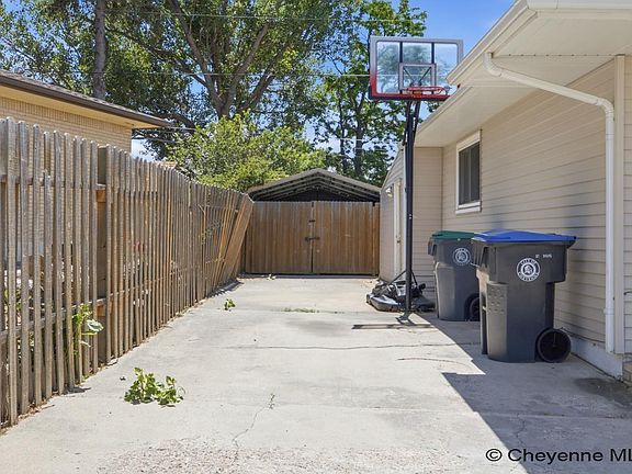 2nd image of 4413 E 7th St