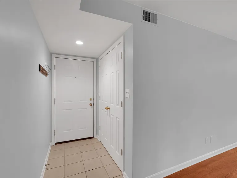 739 N Hite Ave #1 — Photo 9