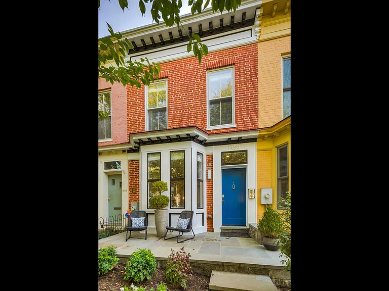 T St NW — Photo 48