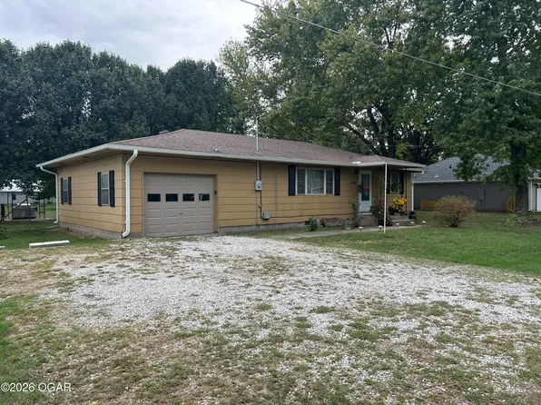 504 Jackson Ave, Jasper, MO 64755