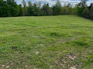 9991 Castle Hill Rd, East Bernstadt, KY 40729