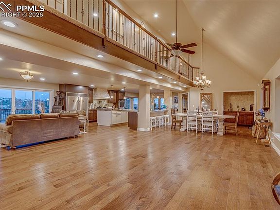 5th image of 14475 Granby Rd