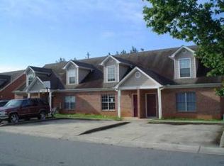 600-D Rosehip Ln, Acworth, GA 30101