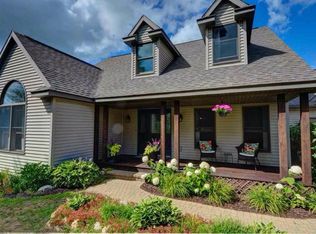 274 Skyline Dr, Petoskey, MI 49770