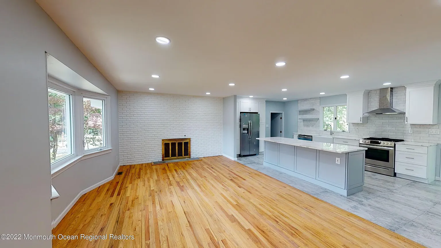 18 Baldwin Ave photo 1