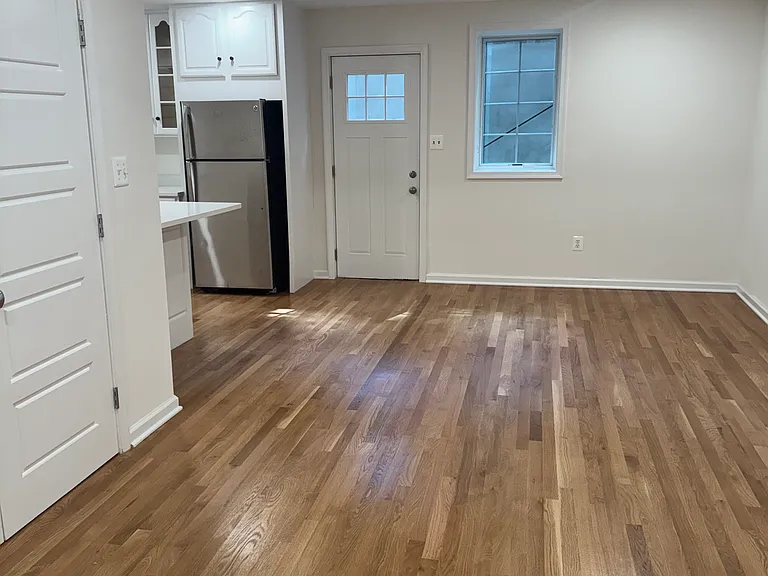 15108 Westbury Rd #1 — Photo 10
